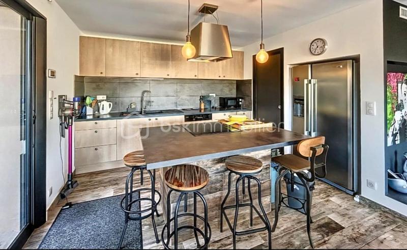 Maison d'architecte - 255 m² - 7 pièces