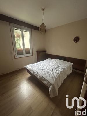 Maison - 130 m² - 8 pièces