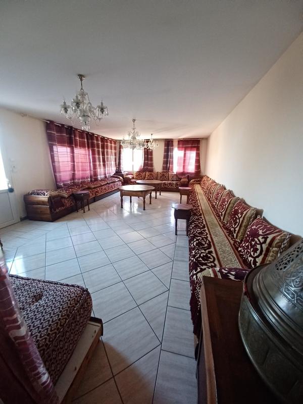 Maison - 154 m² - 7 pièces