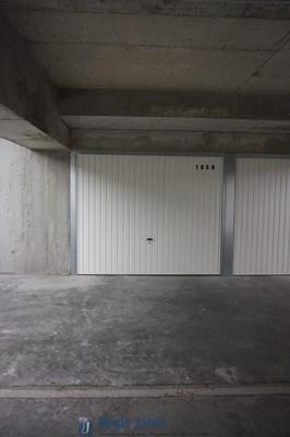 Garage - 12 m²