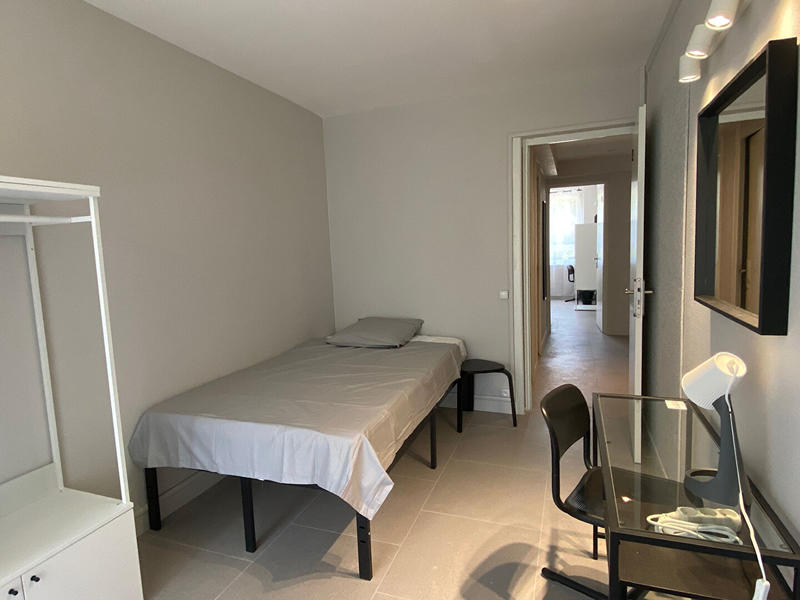 Chambre - 101 m² - 7 pièces