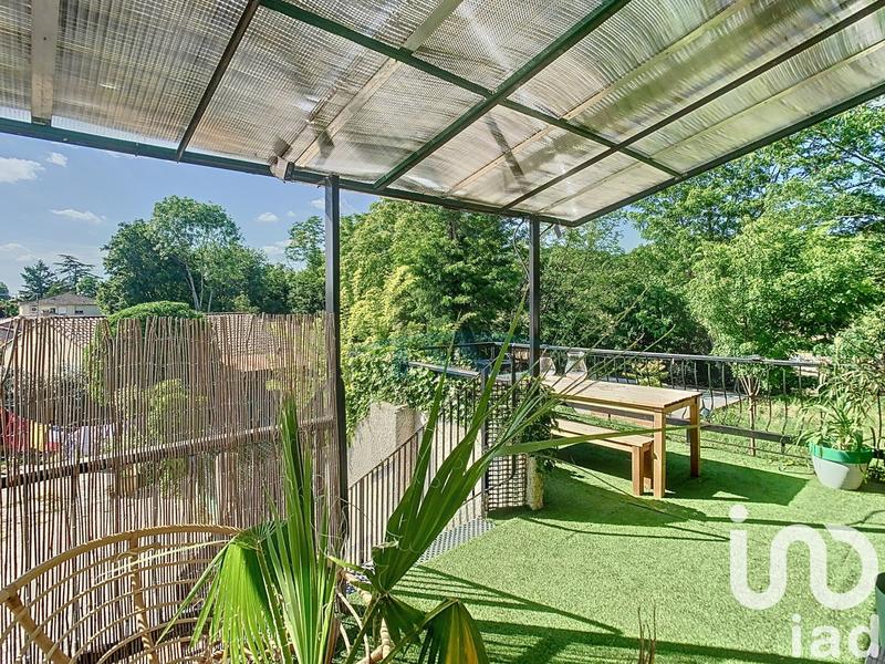 Appartement - 82 m² - 3 pièces