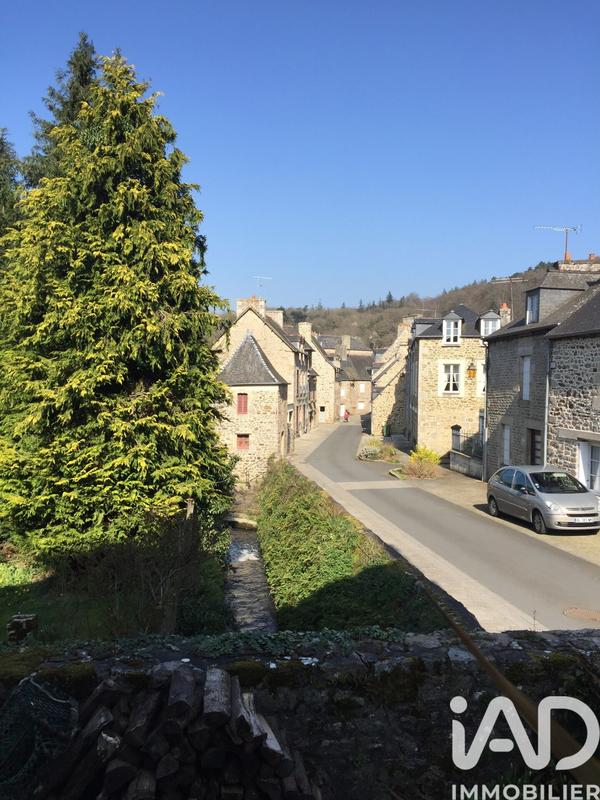 Maison - 234 m² - 11 pièces