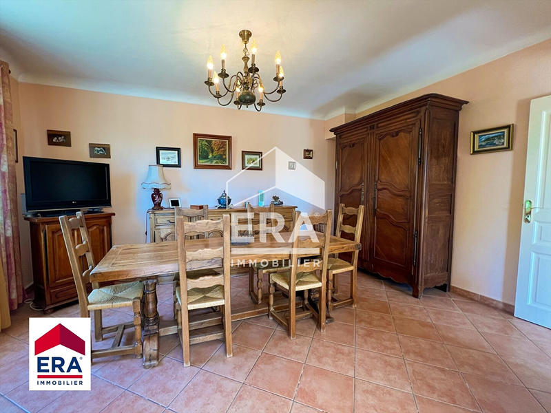 Maison - 145 m² - 7 pièces