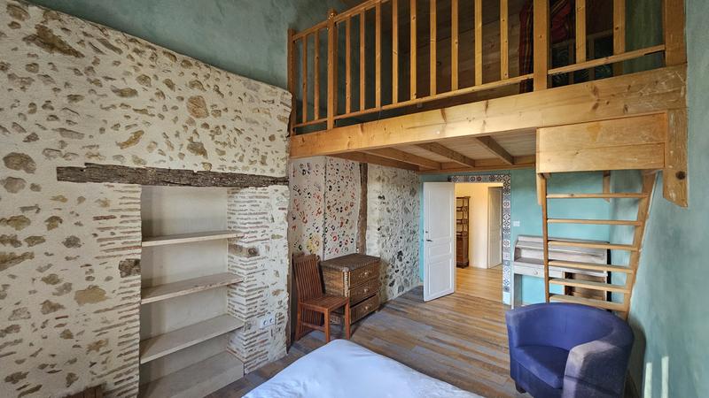 Maison - 180 m² - 5 pièces