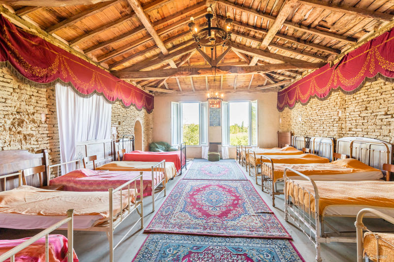 Propriété - 500 m² - 13 pièces