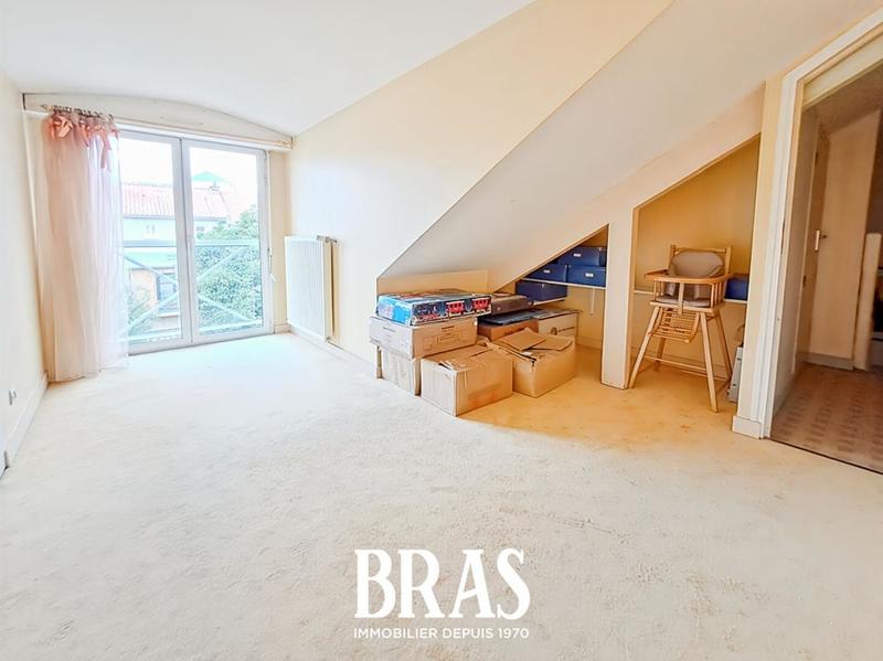 Maison - 145 m² - 6 pièces