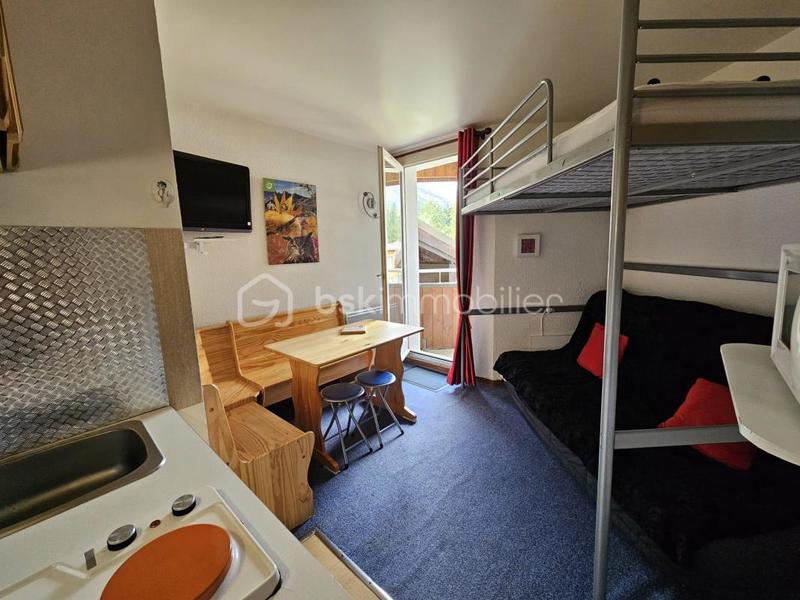 Studio - 15 m² - 1 pièce