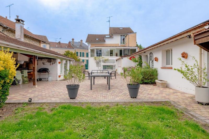 Maison - 190 m² - 7 pièces