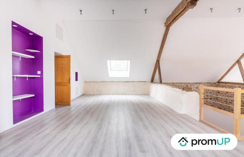 Maison traditionnelle - 177 m² - 4 pièces