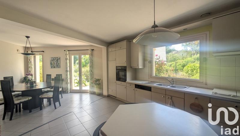 Maison de maîtres - 210 m² - 8 pièces