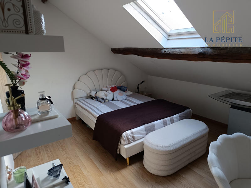 Maison - 98 m² - 5 pièces