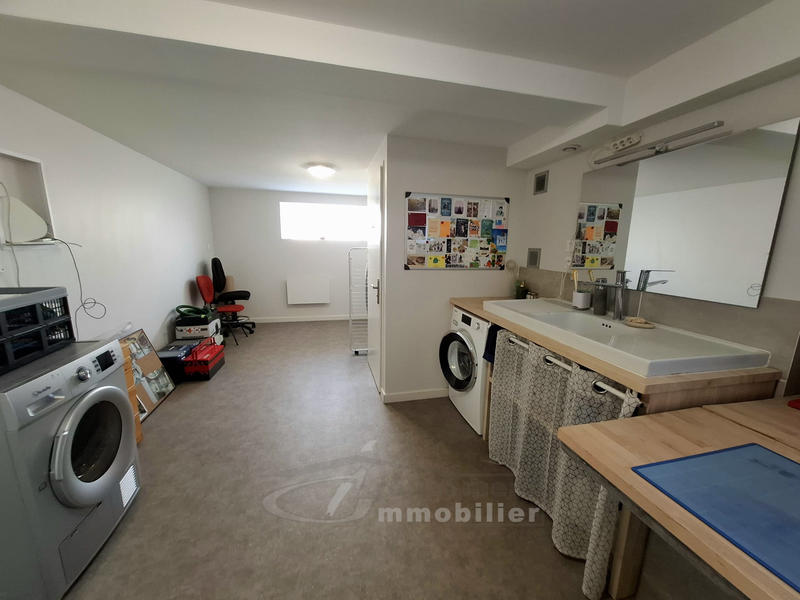 Maison - 151 m² - 6 pièces