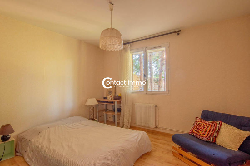 Maison - 99 m² - 4 pièces