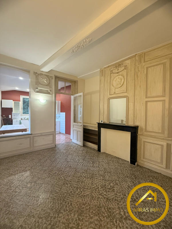 Maison - 209 m² - 9 pièces