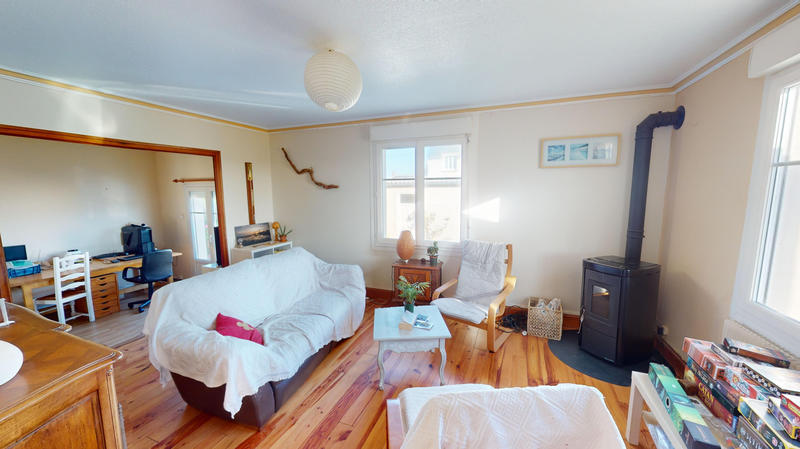 Maison - 102 m² - 5 pièces