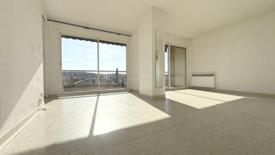 Appartement - 91 m² - 5 pièces