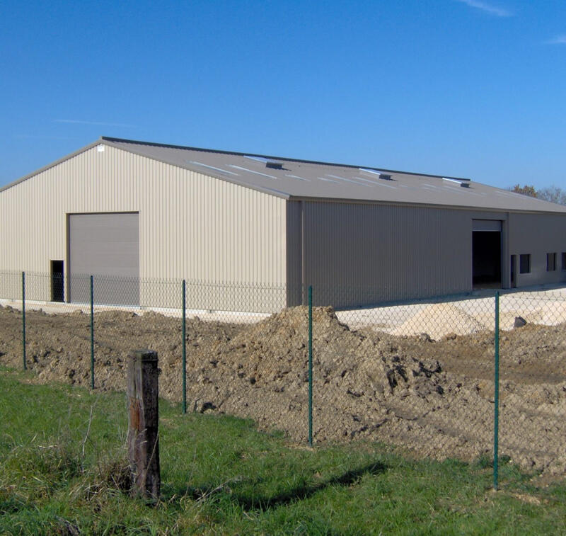 Local commercial - 923 m²