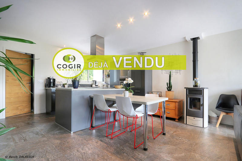 Maison - 106 m² - 5 pièces