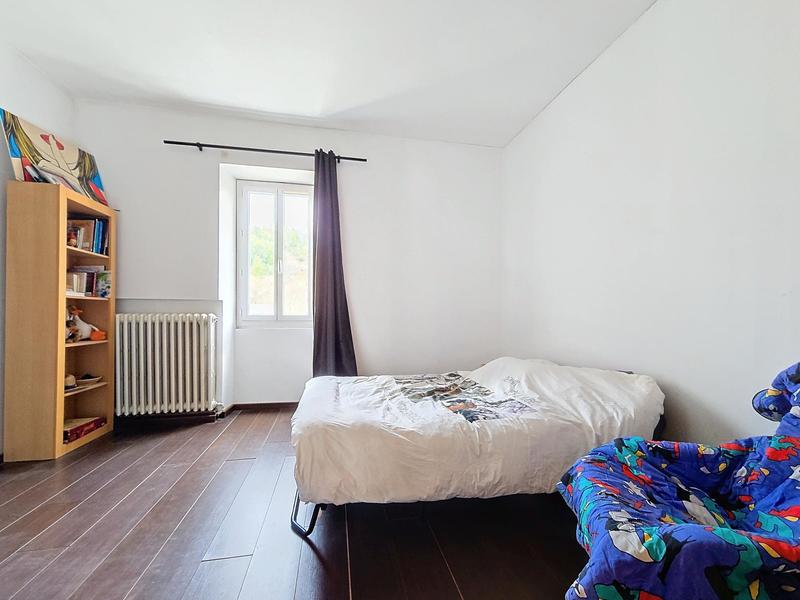 Maison - 170 m² - 6 pièces