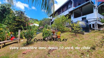 Maison - 186 m² - 8 pièces