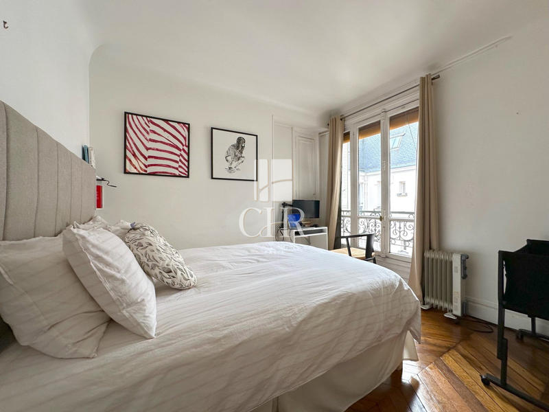 Appartement - 80 m² - 3 pièces