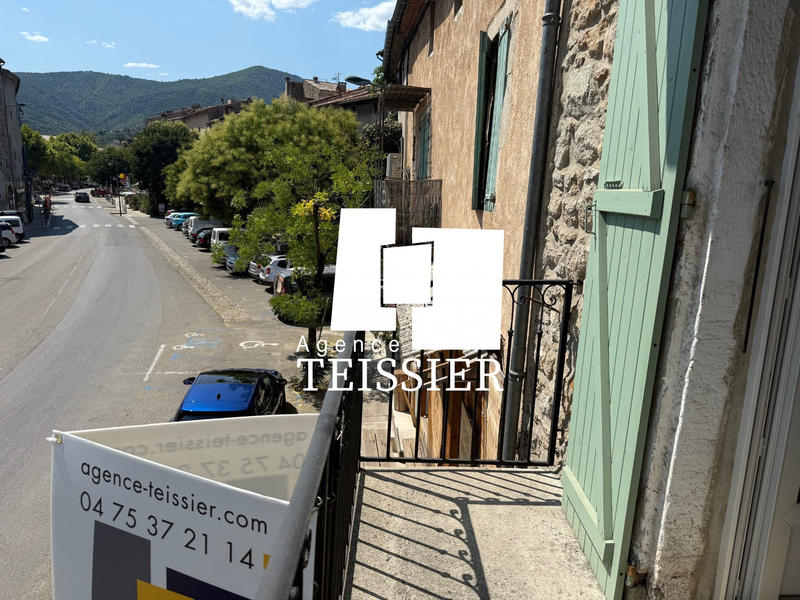 Appartement - 89 m² - 4 pièces