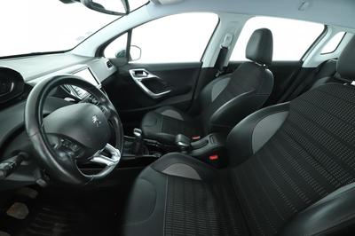 Peugeot 2008 1.2 PureTech Allure 110 ch