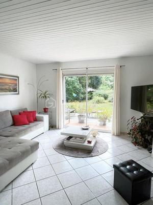 Maison traditionnelle - 96 m² - 4 pièces