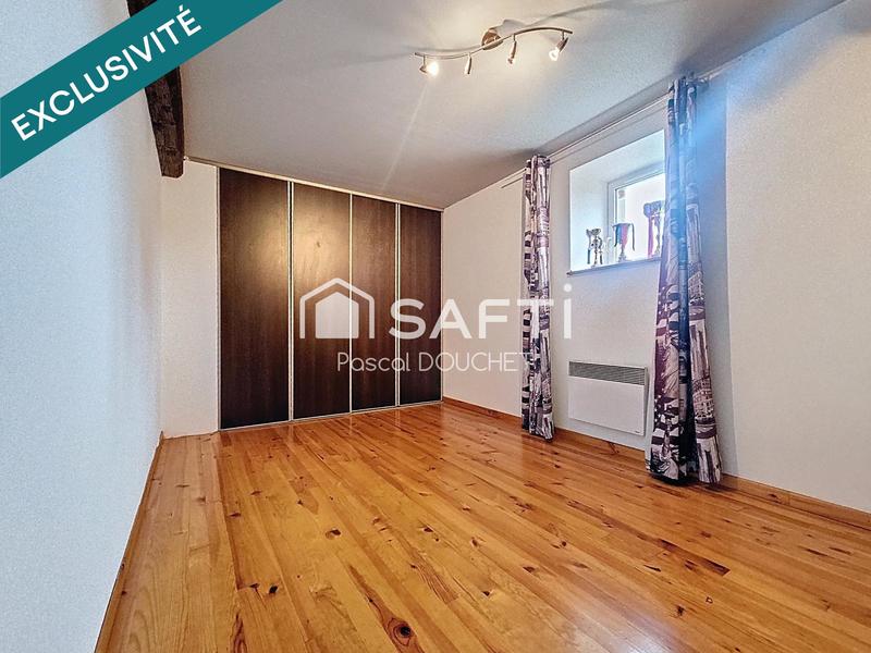 Maison - 215 m² - 6 pièces