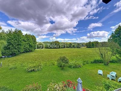 Maison traditionnelle - 149 m² - 5 pièces