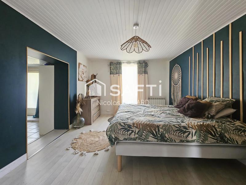 Maison - 168 m² - 6 pièces