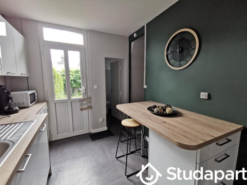 Chambre - 15 m² - 1 pièce