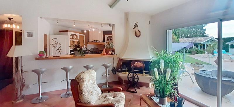 Villa - 190 m² - 8 pièces