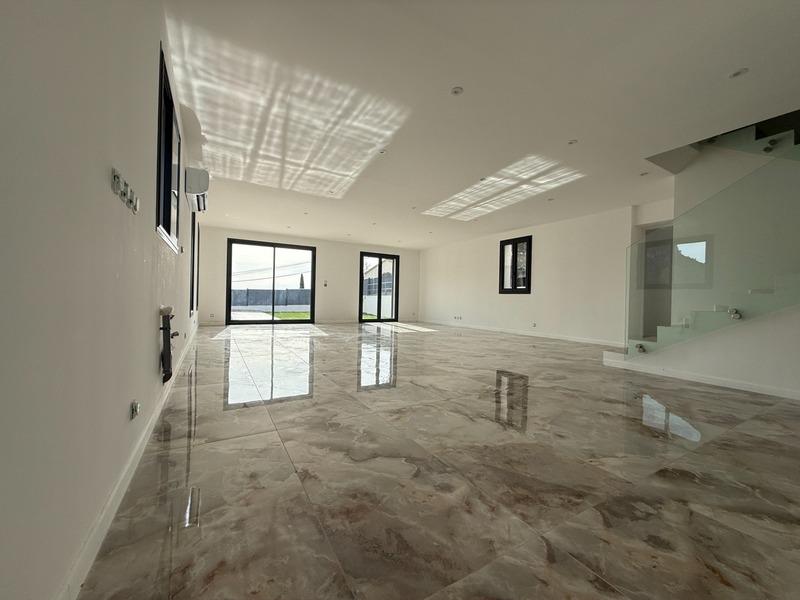 Villa - 123 m² - 4 pièces