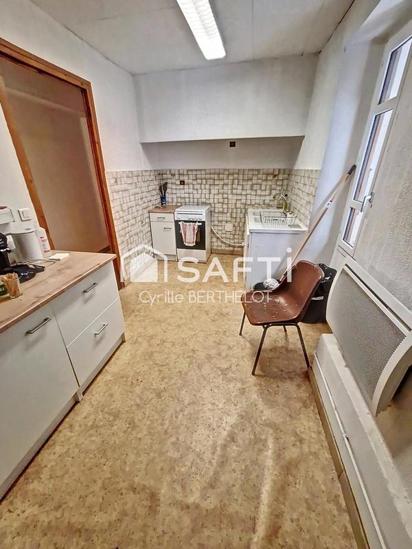 Maison - 150 m² - 8 pièces