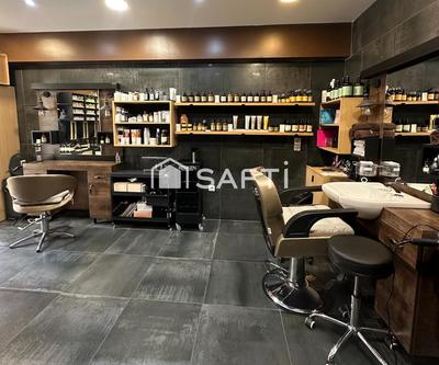 Local commercial - 120 m² - 7 pièces