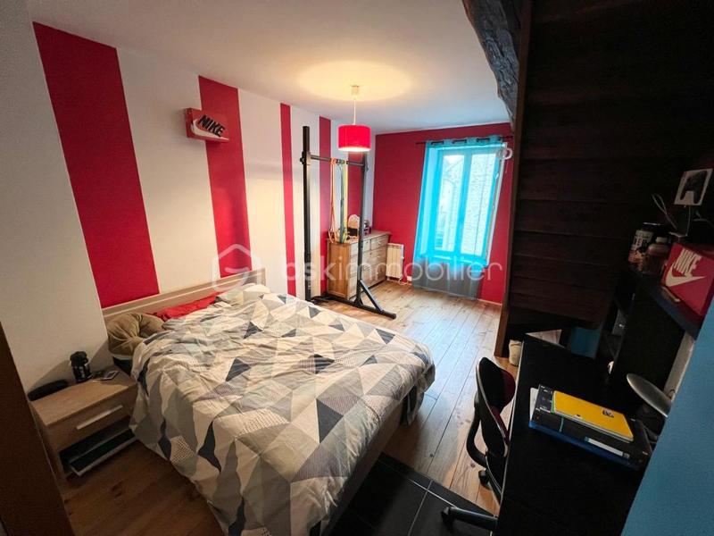 Maison - 100 m² - 7 pièces