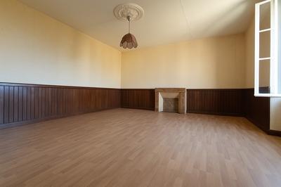 Maison - 102 m² - 4 pièces