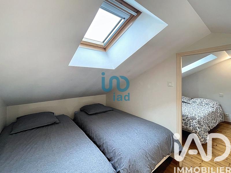 Maison - 212 m² - 8 pièces