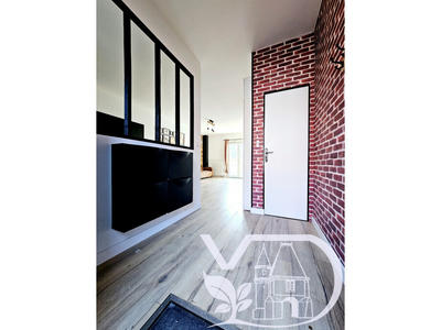 Maison - 98 m² - 4 pièces