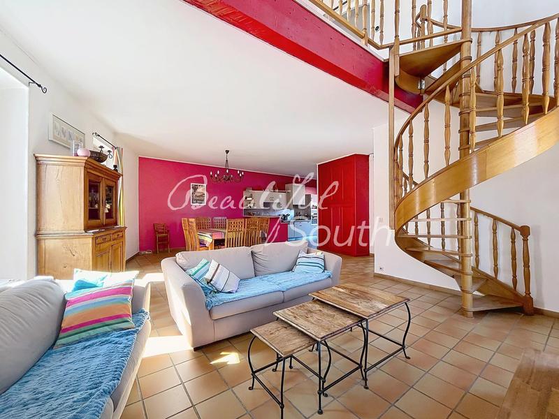 Maison de village - 192 m² - 6 pièces