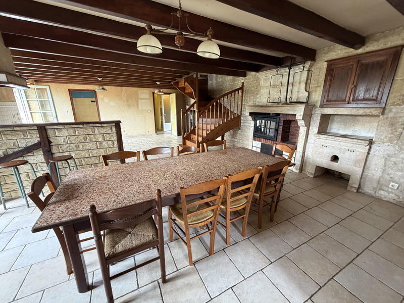 Maison - 110 m² - 4 pièces