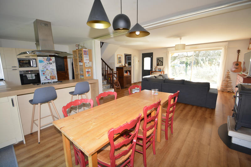 Maison - 108 m² - 5 pièces