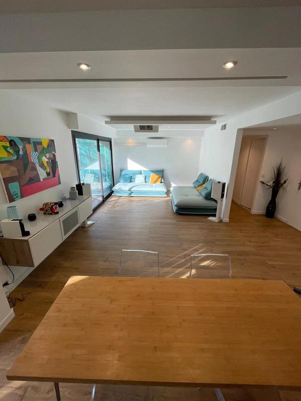 Appartement - 72 m² - 3 pièces