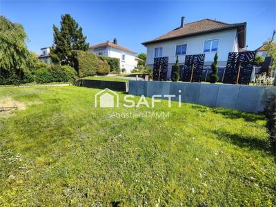 Maison - 106 m² - 4 pièces