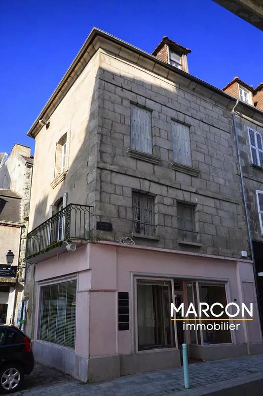 Immeuble - 103 m² - 5 pièces