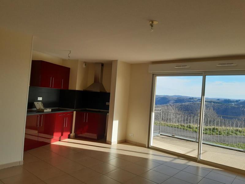 Appartement - 106 m² - 4 pièces