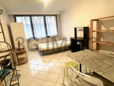 Local commercial - 78 m² - 4 pièces