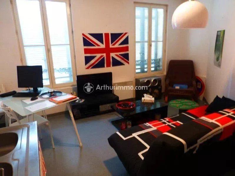 Immeuble - 203 m² - 8 pièces